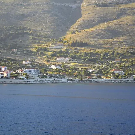 E Mare Apartment