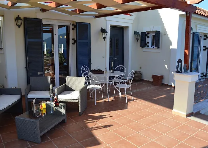 Апартаменты E Mare Айя-Евфимия