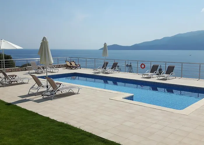 E Mare Апартаменты