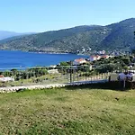 E Mare Apartman *